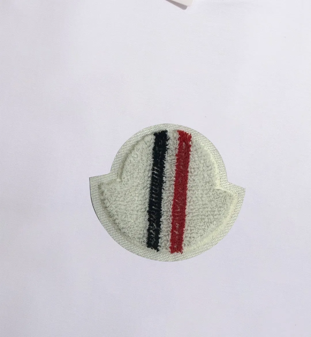 Quality《Moncler~ 》2024New Arrival T , Versatile Quality . ‼ 32 250G ‼ T 🤪 Sizes：S-M-L-XL-2XL ：Black White 、 Same Style